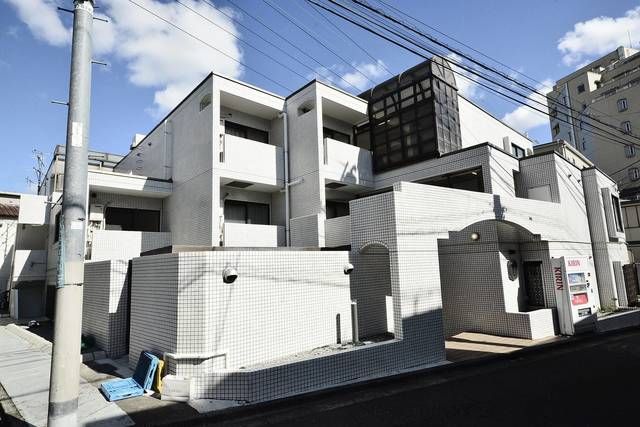 京王線 代田橋駅 徒歩8分 築42年