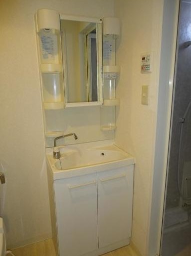 洗面設備　他部屋参照