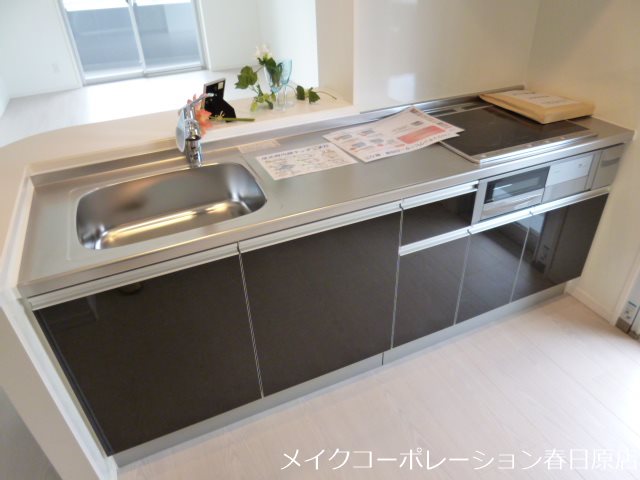 キッチン　写真は同型タイプ