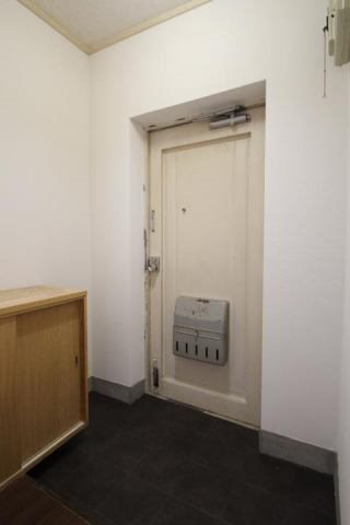 玄関　※他部屋参照