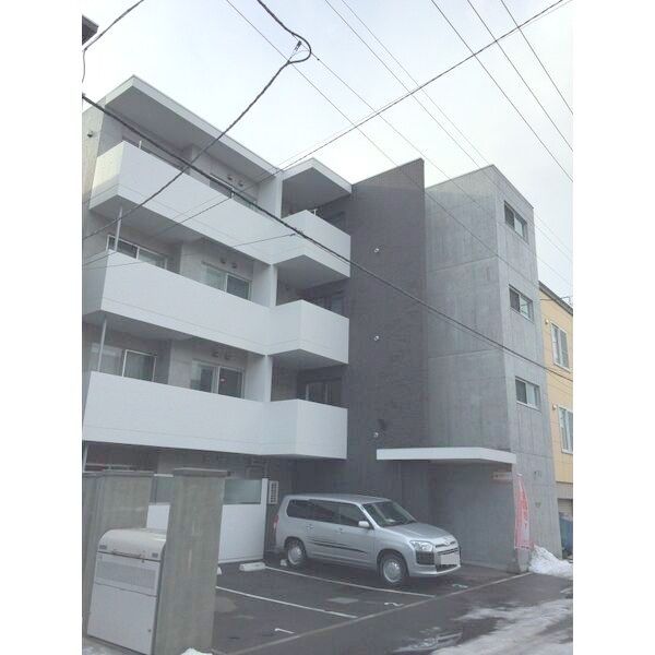 北海道札幌市中央区南十三条西１５（マンション）の賃貸物件の外観