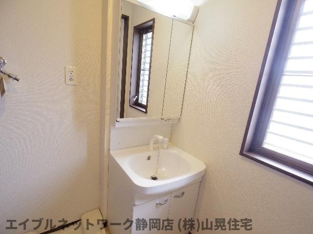 洗面設備　同物件・同イメージ
