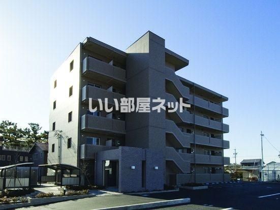 【静岡市駿河区中島のマンションの建物外観】