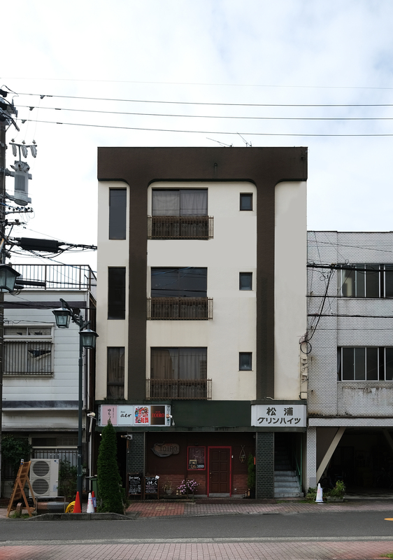 グリーンハイツの建物外観