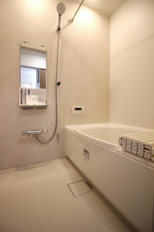 バス・シャワールーム　お風呂