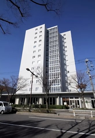 江東区辰巳のマンションの建物外観