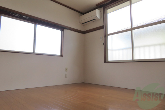 その他部屋・スペース　別角度からリビングを撮影しました。イメージを掴んでください。