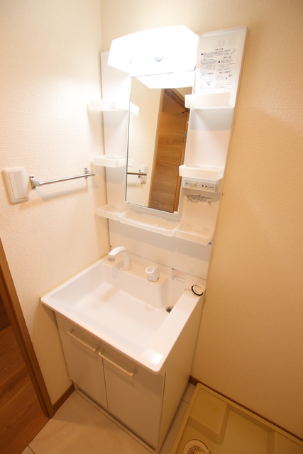 洗面設備　★忙しい朝に便利な独立洗面台★