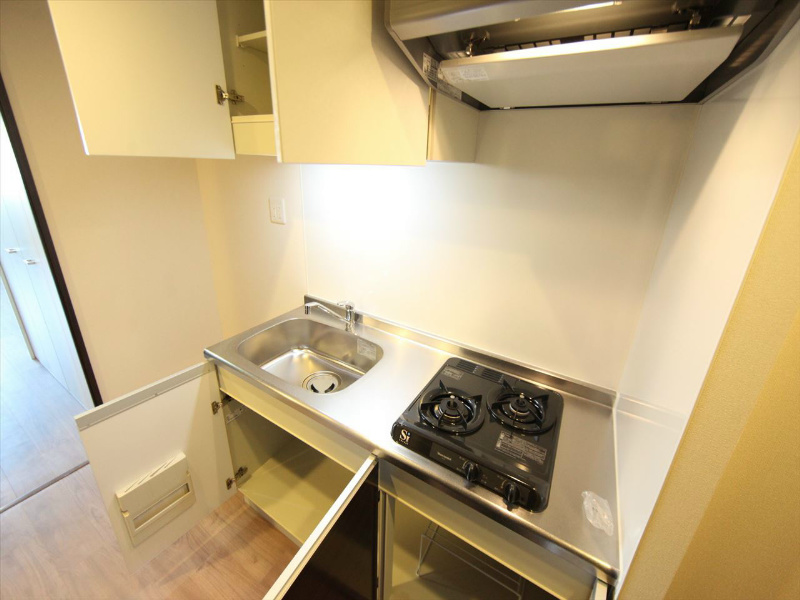 キッチン　システムキッチン（ガス2口コンロ付）