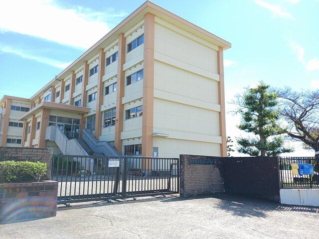 小学校　一宮市立　葉栗北小学校（小学校）まで1322m
