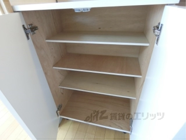 収納　下駄箱