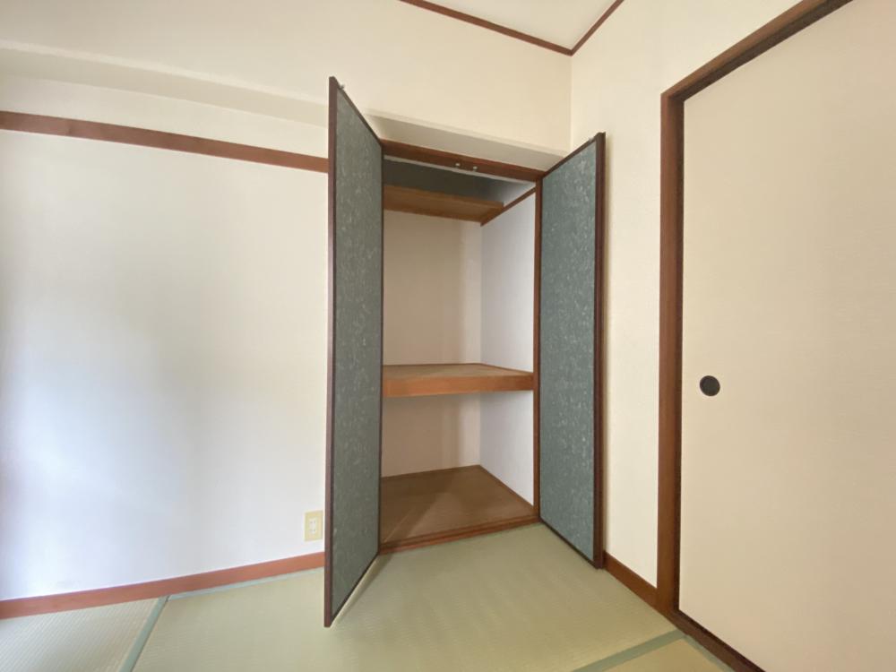 市隆ハイツ立花2番館の内装写真