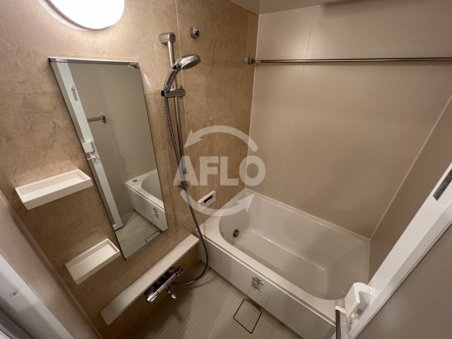 バス・シャワールーム　ザ・パークハビオ同心　浴室