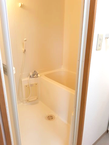 バス・シャワールーム　6階別室の参考写真です。現況を優先します。(603)