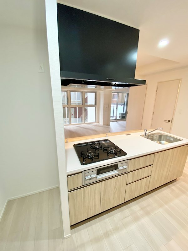 キッチン　3口ガスコンロ（グリル付）