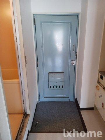 玄関　落ち着いた玄関です