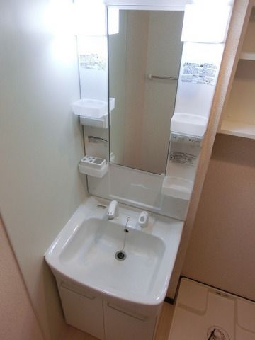 洗面設備　シャンプードレッサー付き