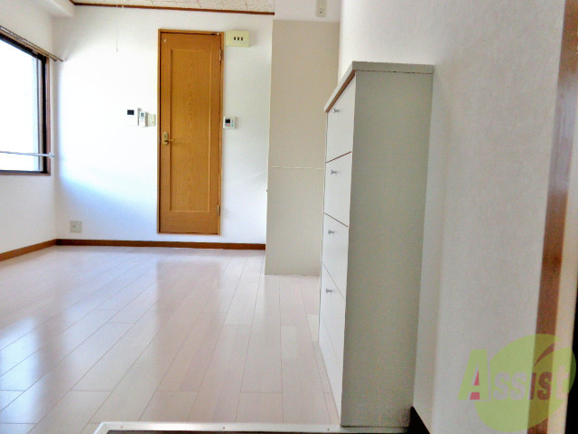 玄関　風水で玄関は運気を左右する場所と言われていますよ