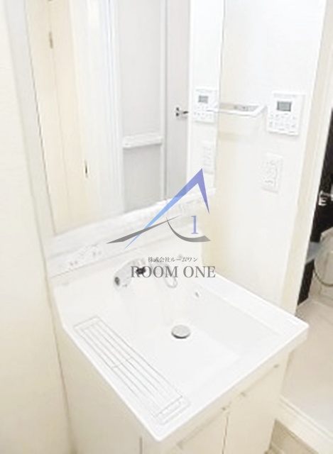 洗面設備　洗面台です。