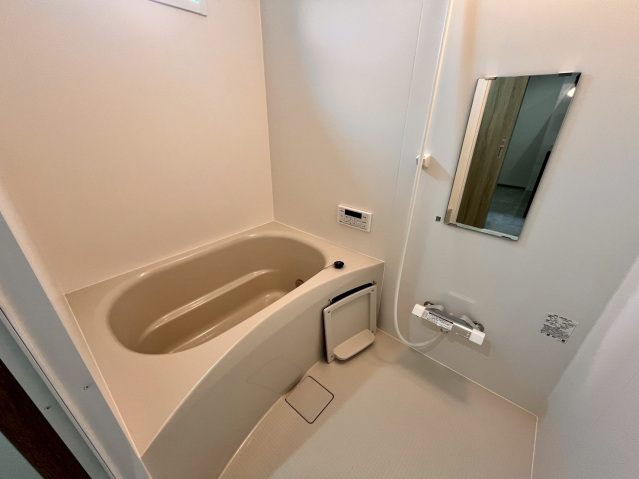 バス・シャワールーム　追炊き機能付き♪