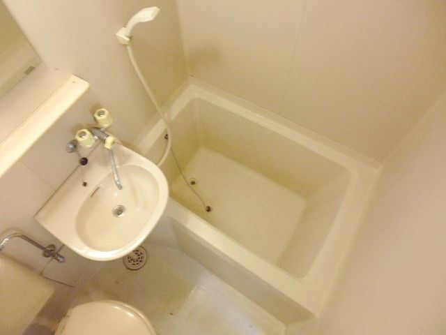 バス・シャワールーム　★バスタブです★