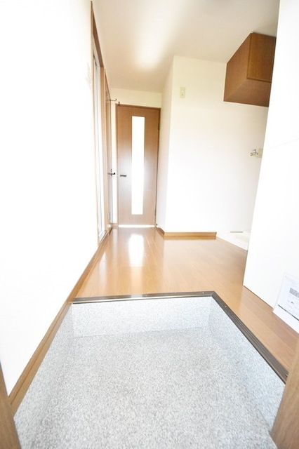 玄関　★★タウンハウジング大和店取り扱い★★