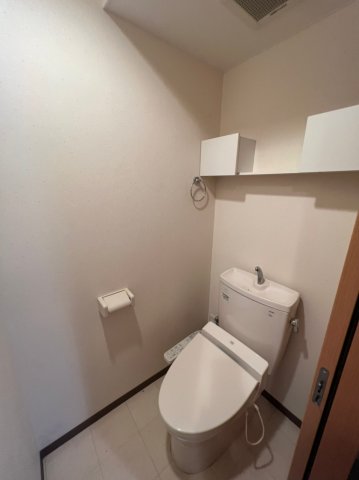 トイレ　Sedona Rose Garden