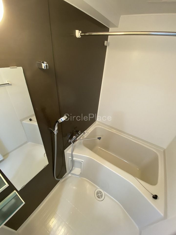 バス・シャワールーム　浴室乾燥機付き