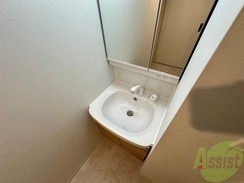 洗面設備　シャンプードレッサーで身支度もラクラクです！