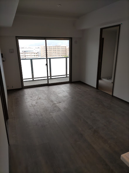 居室・リビング　同タイプの参考写真です。