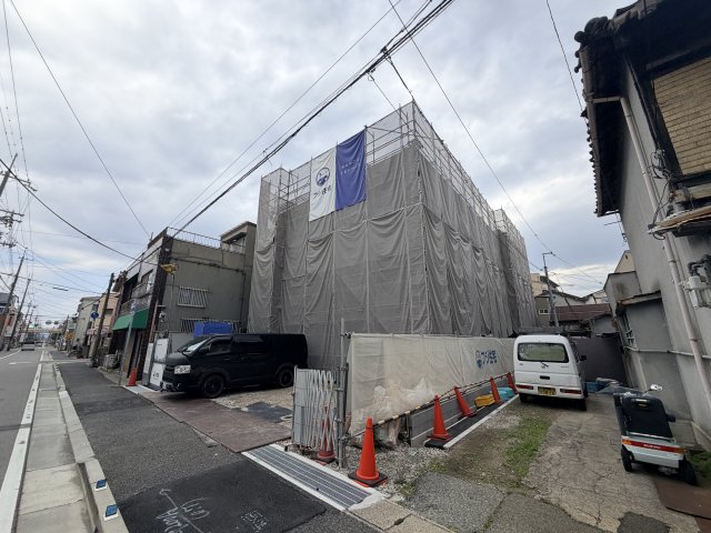建物外観　建設中