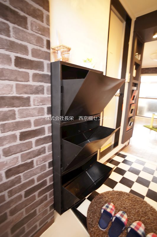 その他設備　斜め収納タイプのシューズボックスです★