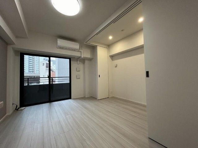 居室・リビング　別号室の参考写真