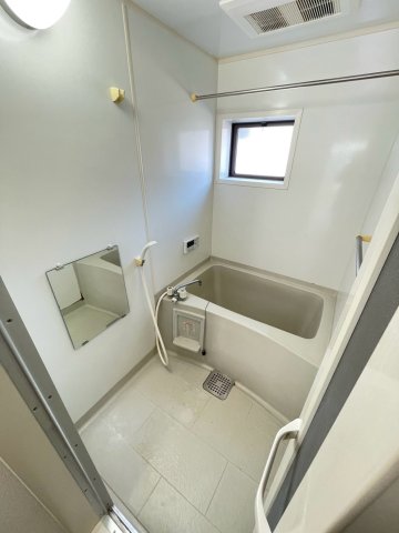 バス・シャワールーム　※別号室写真、現況優先