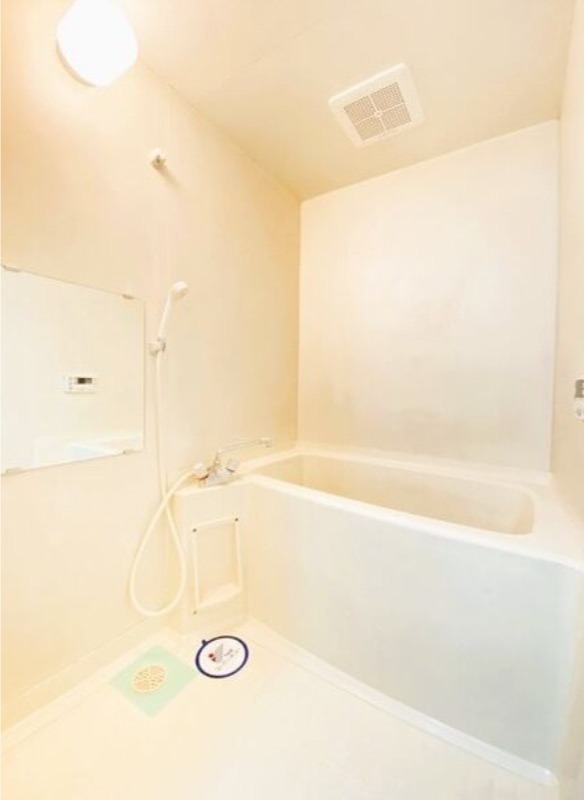 バス・シャワールーム　図面と現状に相違がある場合には現状を優先