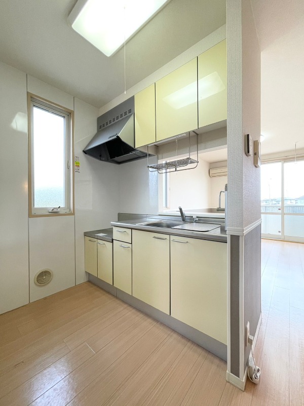 キッチン　図面と現状に相違がある場合には現状を優先