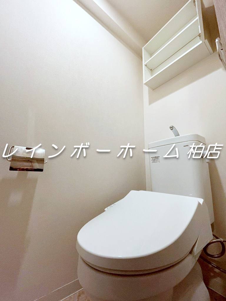 トイレ　トイレもきれいです