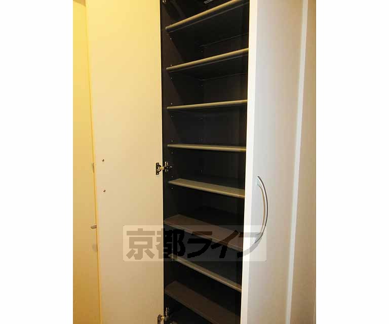 収納　シューズボックス！