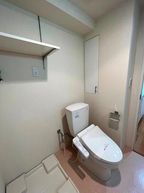 トイレ　写真は同タイプ住居です