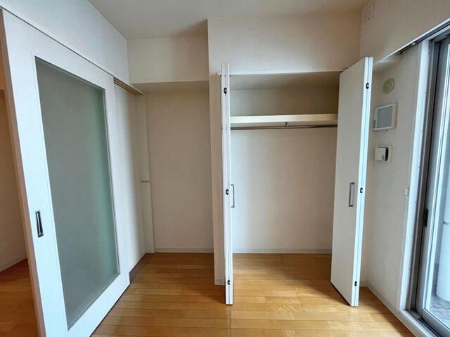 収納　写真は同タイプ住居です