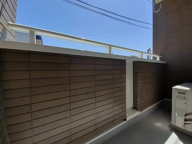 バルコニー　陽当たり良好なバルコニーです