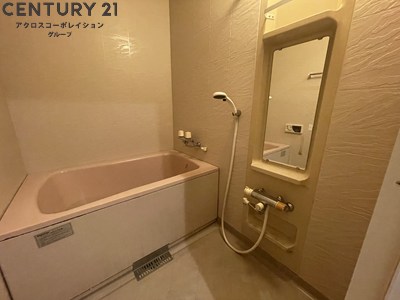 バス・シャワールーム　浴室乾燥機付きで家事効率UP♪