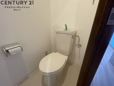 トイレ　シンプルで使い勝手の良いトイレです！