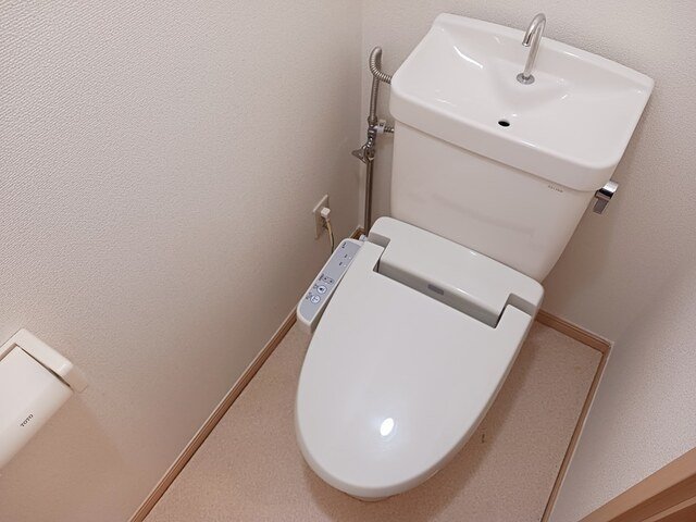 トイレ　シンプルで使いやすいトイレです