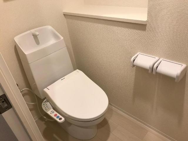 トイレ　シャワー付トイレ