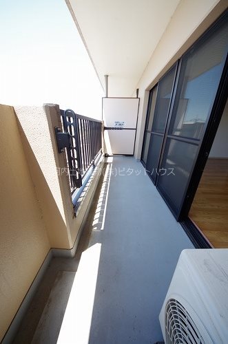 バルコニー　（類似室外）