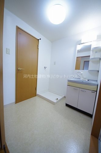 洗面設備　（類似室内）