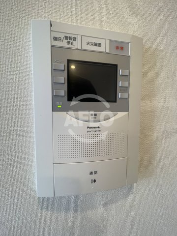 セキュリティ　プレサンス新大阪ジェイズ　モニター付きインターホン