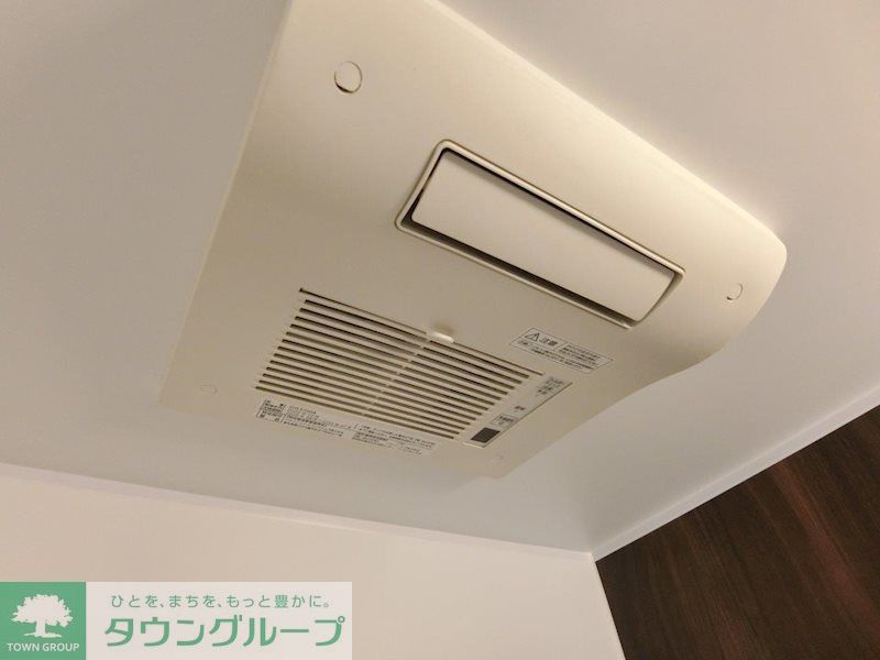その他設備　嬉しい浴室乾燥機付き