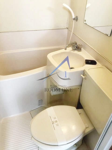 バス・シャワールーム　お風呂です。